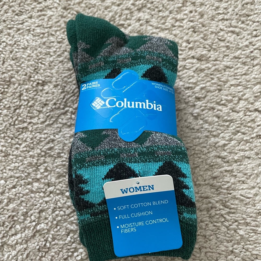 Brand New Women’s Columbia Socks
